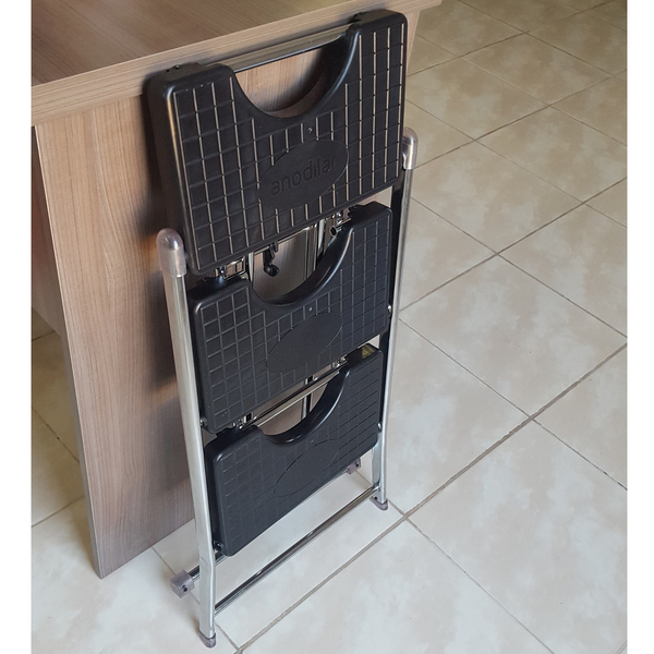 Escada 3 Degraus Dobrável Resistente Aço Anodilar Preta - Imagem 8